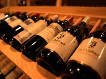 图 金牛上门回收茅台酒,高价收购新老茅台酒商家地址 成都旧货回收